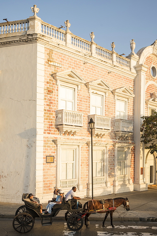 Street scene, Cartagena, Bolivar Department, Colombia, South America