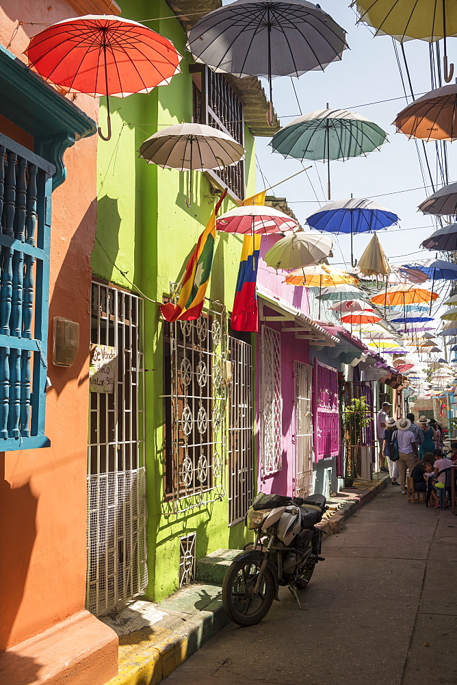 Street scene, Getsemani Barrio, Cartagena, Bolivar Department, Colombia, South America