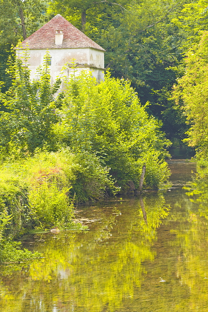 A serene scene in the village of Noyers sur Serein, Yonne, Burgundy, France, Europe