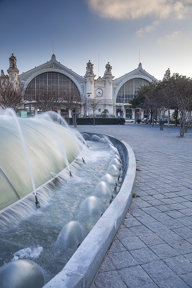 Late afternoon in front of the train station, designed by architect Victor Laloux in 1898, in Tours, Indre et Loire, France, Europe