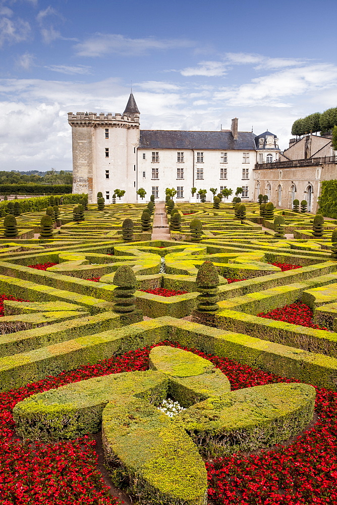 The beautiful castle and gardens at Villandry, UNESCO World Heritage Site, Indre et Loire, Centre, France, Europe