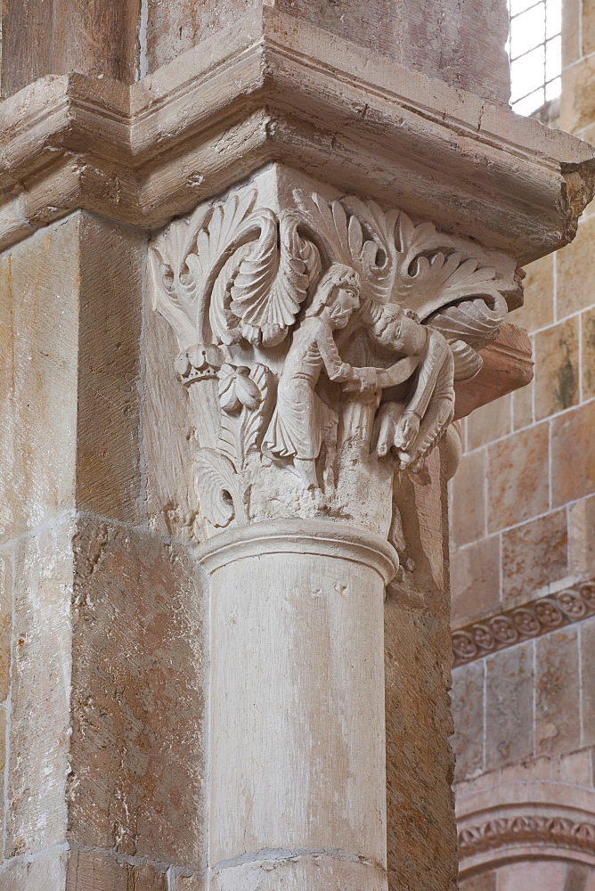 La Basilique of Sainte Madeleine de Vezelay, an 11th century Benedictine Monastery, UNESCO World Heritage Site, Yonne, Burgundy, France