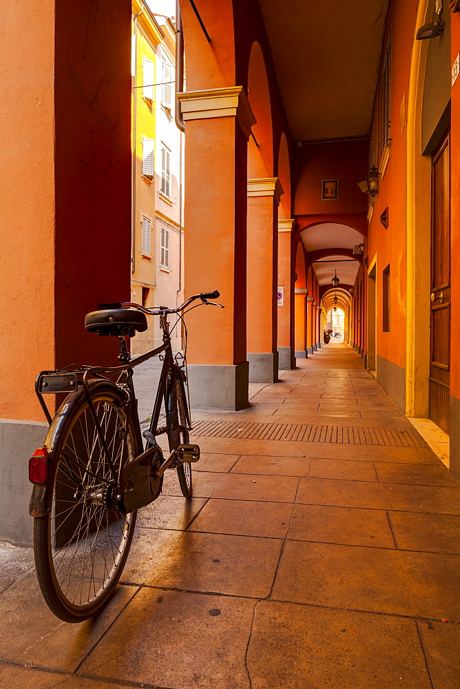 The arcaded streets of Modena, Emilia-Romagna, Italy, Europe