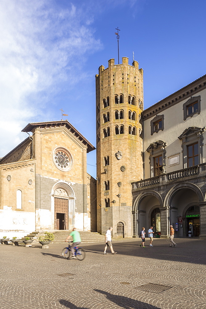 Chiesa San Andrea, Piazza della Repubblica, Orvieto, Umbria, Italy, Europe