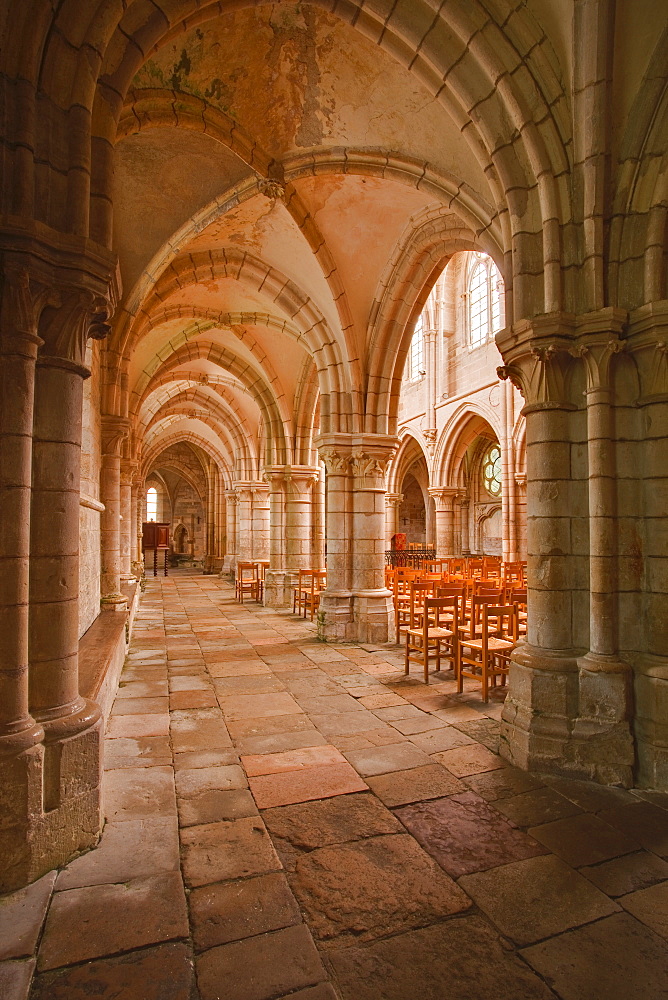 Looking down an aisle in the church of Notre Dame, Saint Pere, Yonne, Burgundy, France, Europe 