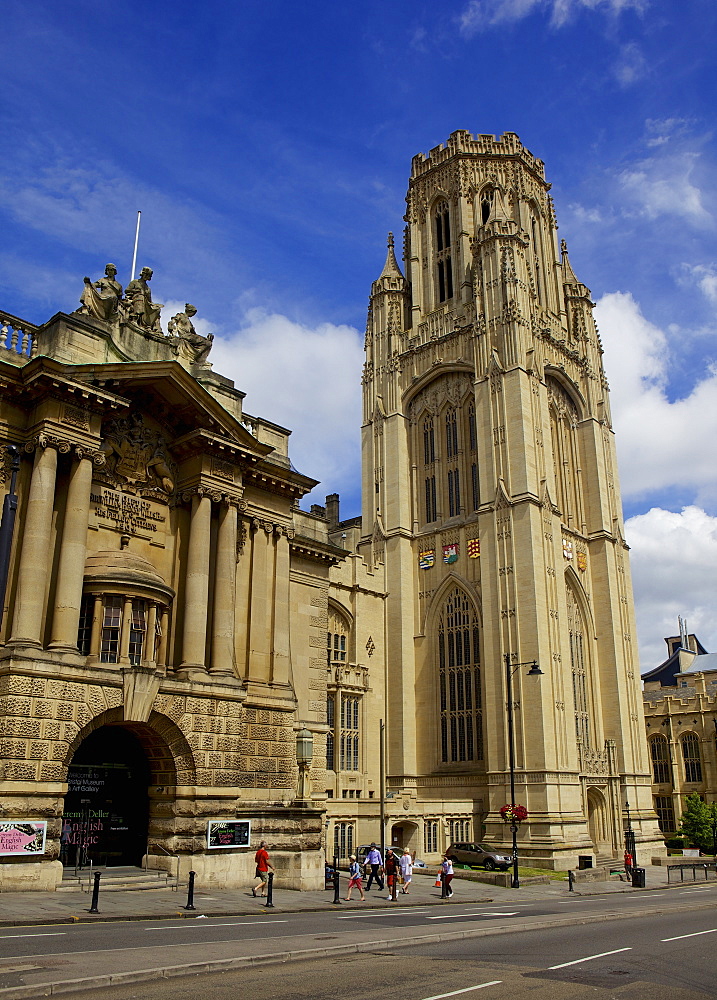 City Museum and Art Gallery and Wills Memorial building, part of the University of Bristol, Bristol, England, United Kingdom, Europe