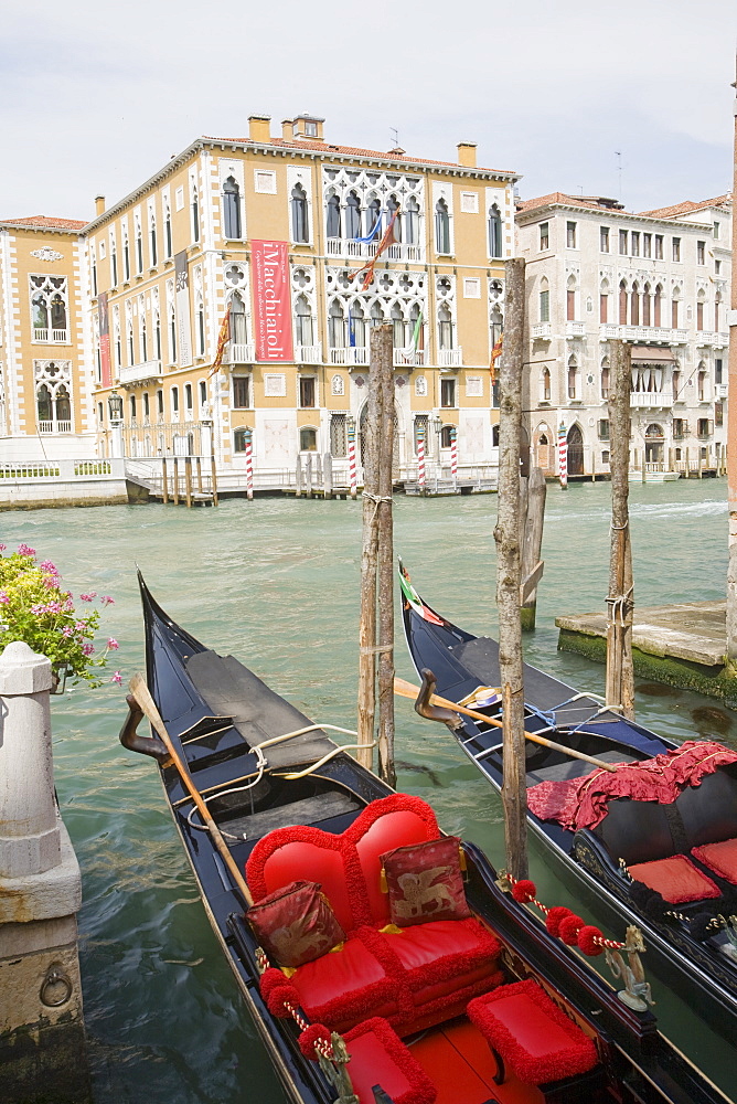 Gondolas in Venice, UNESCO World Heritage Site, Veneto, Italy, Europe