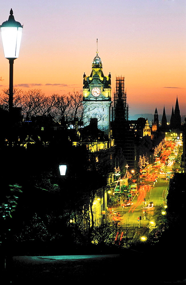 Princes Street at sunset, Edinburgh, Scotland, United Kingdom, Europe