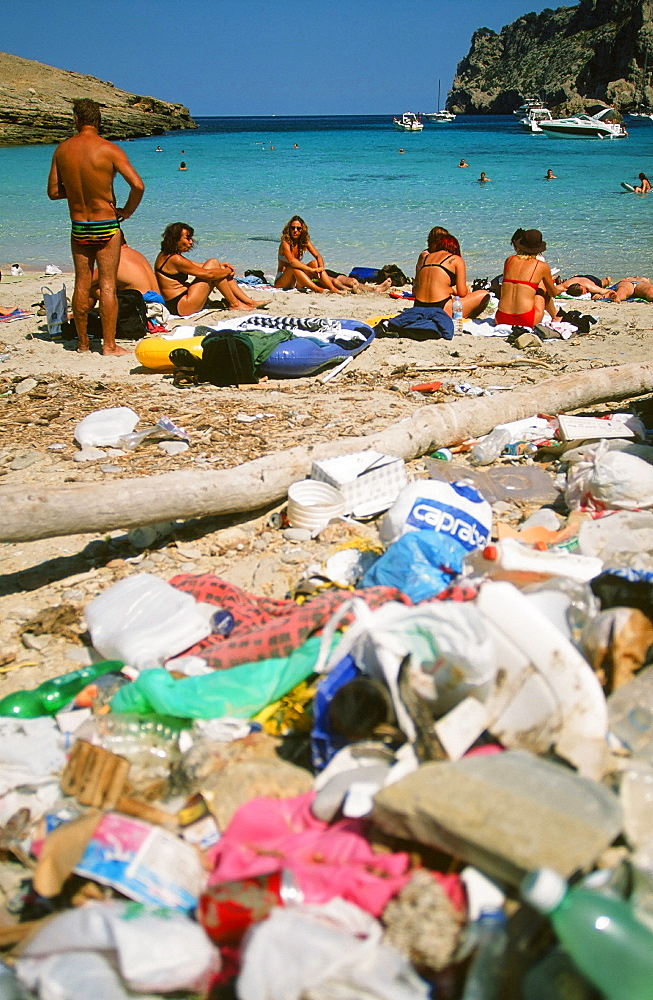 Rubbish on a beach in Majorca, Balearic Islands, Spain, Mediterranean, Europe