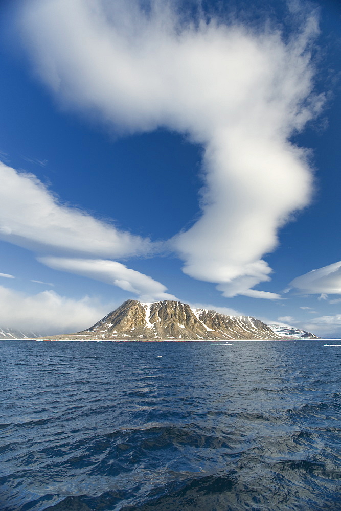 Parryoya Island, The Seven Islands, Arctic Circle, Most Northern Land Mass. Longyearbyen, Svalbard, Norway