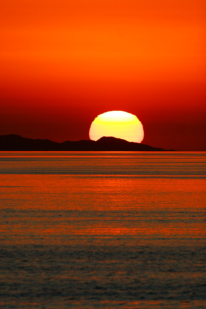 Sunrise over the calm waters of the Gulf of California (Sea of Cortez), Baja, Mexico.