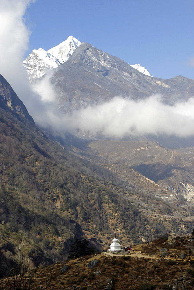 Mountain Scenic. Everest Trail, Nepal.