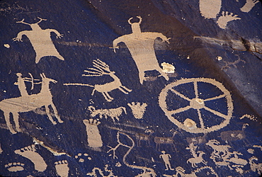 A collection of petroglyphs at Newspaper Rock State Park, Utah.