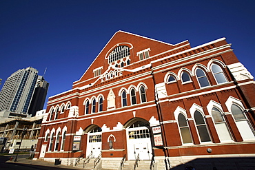 The front of the legendary Ryman Auditorium in downtown Nashville, TN