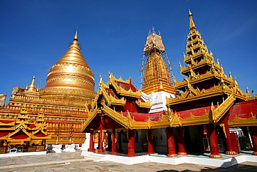 SHWEZIGON PAYA PAGAN  'The Golden Dragon' is the most sacred of all Buddhist sites in the country. The golden dome rises 98m above the base. According to legend the stupa dates back 2500 years, in it's current form it dates back to 1769.