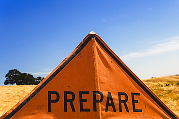 A 'prepare' sign.