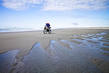 Man Fatbiking