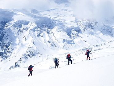 Manaslu mountaineering expedition 2008, Nepal Himalayas: Mountaineers during their ascent of Manaslu.