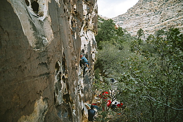 A climber leading "Ragged Edges" (5.7) in Red Rock Canyon, Nevada