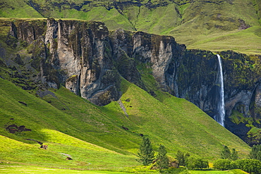 Foss A Sidu Waterfall In South Iceland