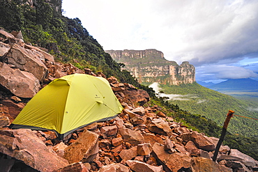 Tent - Venezuela expedition "jungle jamming" to Amuri tepuy and Tuyuren waterfalls, with Nicolas Favresse, Sean Villanueva, Stephane Hanssens and Jean louis Wertz. The team free climb to new climbingroutes on the Tepuy, which is 3 days of walk to the village of Yunek near Santa helena and the salto angel(canaima).