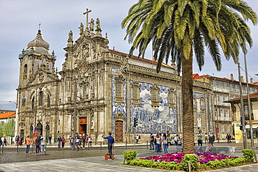 Carmo (Carmen) Church, Porto, Douro Litoral, Portugal