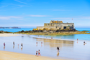 Fort National and the beach at Saint-Malo, Bretagne, France