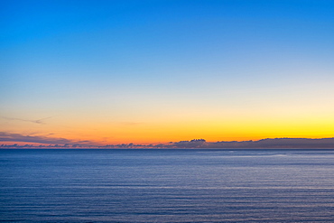 Beautiful view of ocean and sky at sunset, Pointe de Dinan, Presquile de Crozon, Armorica Regional Natural Park, Crozon, Finistere, Brittany, France