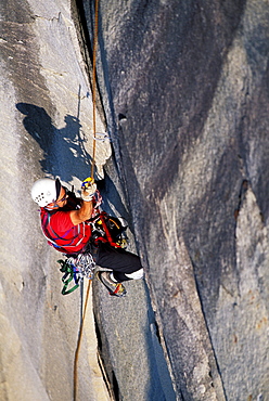 Bob Porter aid climbs Zodiac, a 16 pitch 5.11 A3+, route on El Capitan in Yosemite National Park, California.