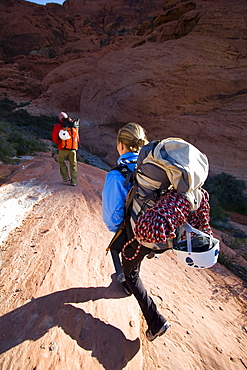 Couple hiking/rock climbing, Nevada