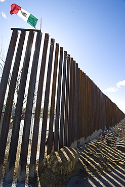 The border crossing at Columbus, NM, has new pedestrian-style fencing running west.