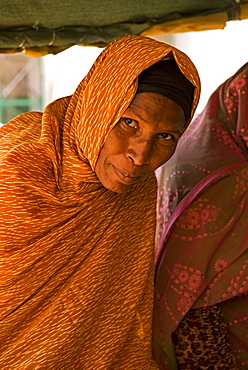 Hai el-Arab Souq in Omdurman is the largest souq in Sudan. Everything from food stalls to ironmongers  can be found here.