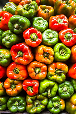 Venders at the Plaza de Mercado de?ĆPaloquemao in Bogota, Colombia sell everything from fruits and vegetables to fish to chickens.