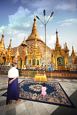 The old man, waiting to pray grandson.Mandalay Myanmar