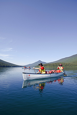 Boy Scouts canoeing on the Bowron Lakes circuit. Bowron Lakes Provincial Park. Quesnel, British Columbia