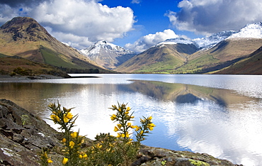 Mountains And Lake, Lake District, Cumbria, England, United Kingdom