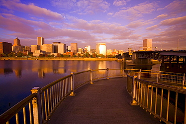 Sunrise, Portland, Oregon, Usa