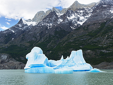 Grey Lake And Grey Glacier, Torres Del Paine National Park, Torres Del Paine, Magallanes And Antartica Chilena Region, Chile