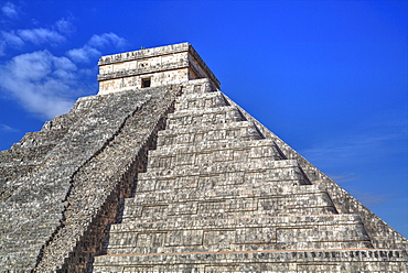 Pyramid Of Kulkulcan, Chichen Itza, Yucatan, Mexico