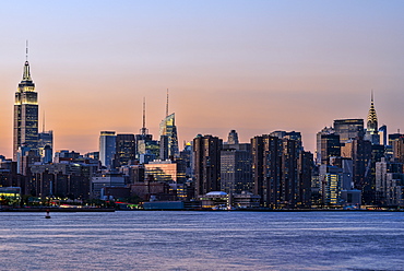 Midtown Manhattan Skyline At Sunset, New York, New York, United States Of America