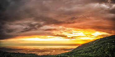 Sunset panorama over historic Kealakekua Bay on the Island of Hawaii, Napo'opo'o, Island of Hawaii, Hawaii, United States of America