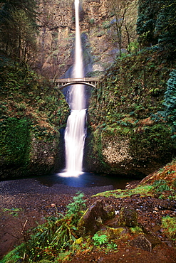 Multnomah Falls, Columbia River Gorge, Oregon, Usa