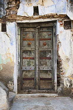 Old Wooden Door, Dharpatha Mal, Madhya Pradesh, India