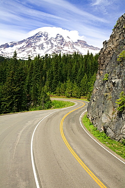 Washington, United States Of America; View Of Mt. Rainier From The Highway In Mt. Rainier National Park