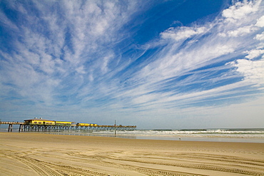 Jetty in the sea, Daytona Beach, Florida, USA