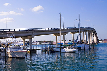 Bridge across the sea, Eastern Bridge, Paradise Island, Bahamas