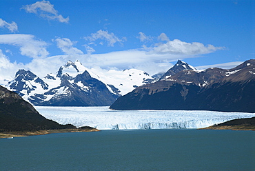 Lake passing through a mountain range, Moreno Glacier, Argentine Glaciers National Park, Lake Argentino, El Calafate, Patagonia, Argentina