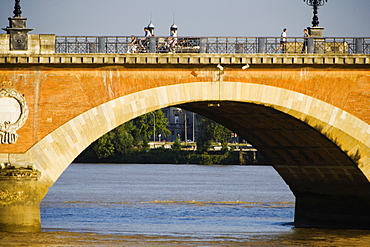 Arch bridge across a river, Pont De Pierre, Garonne River, Bordeaux, Aquitaine, France