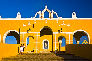 Facade of a church, Convento De San Antonio De Padua, Izamal, Yucatan, Mexico