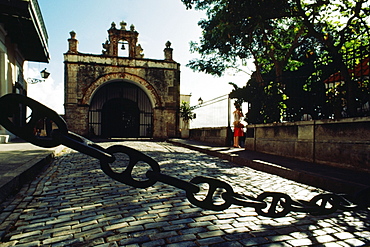 Iron chains block a path leading to a building, Old San Juan, Puerto Rico